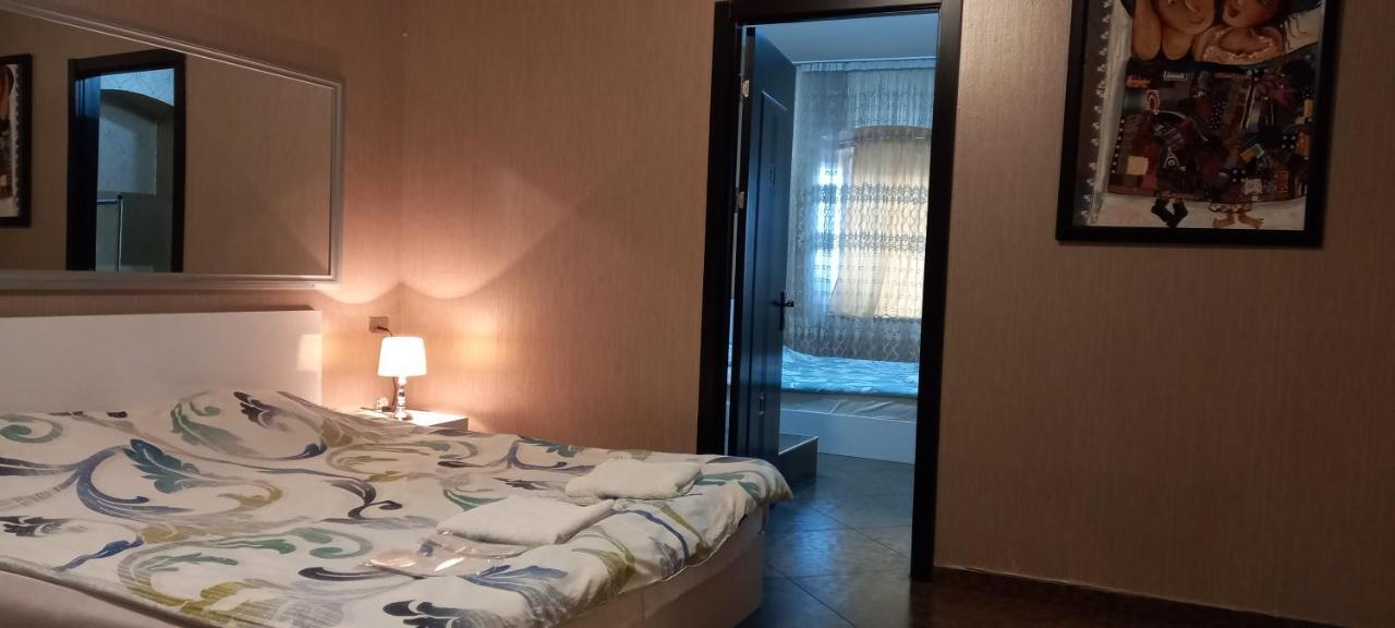 Hotel 6 Old Тбілісі Екстер'єр фото